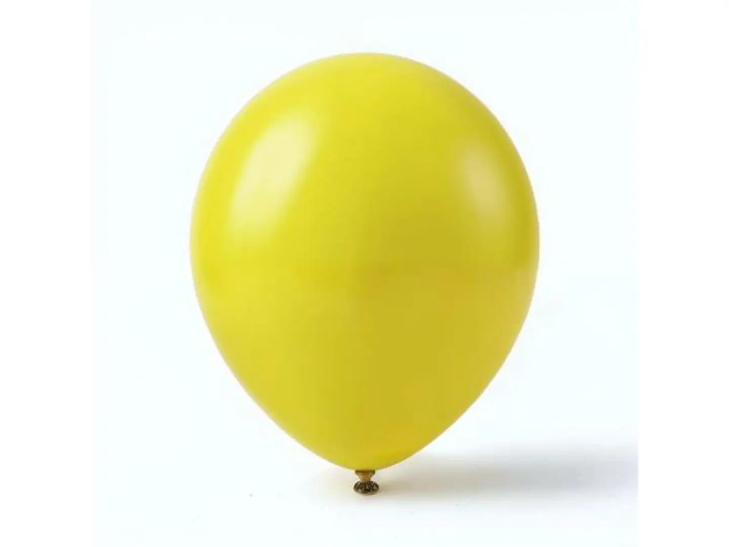 بالون اصفر