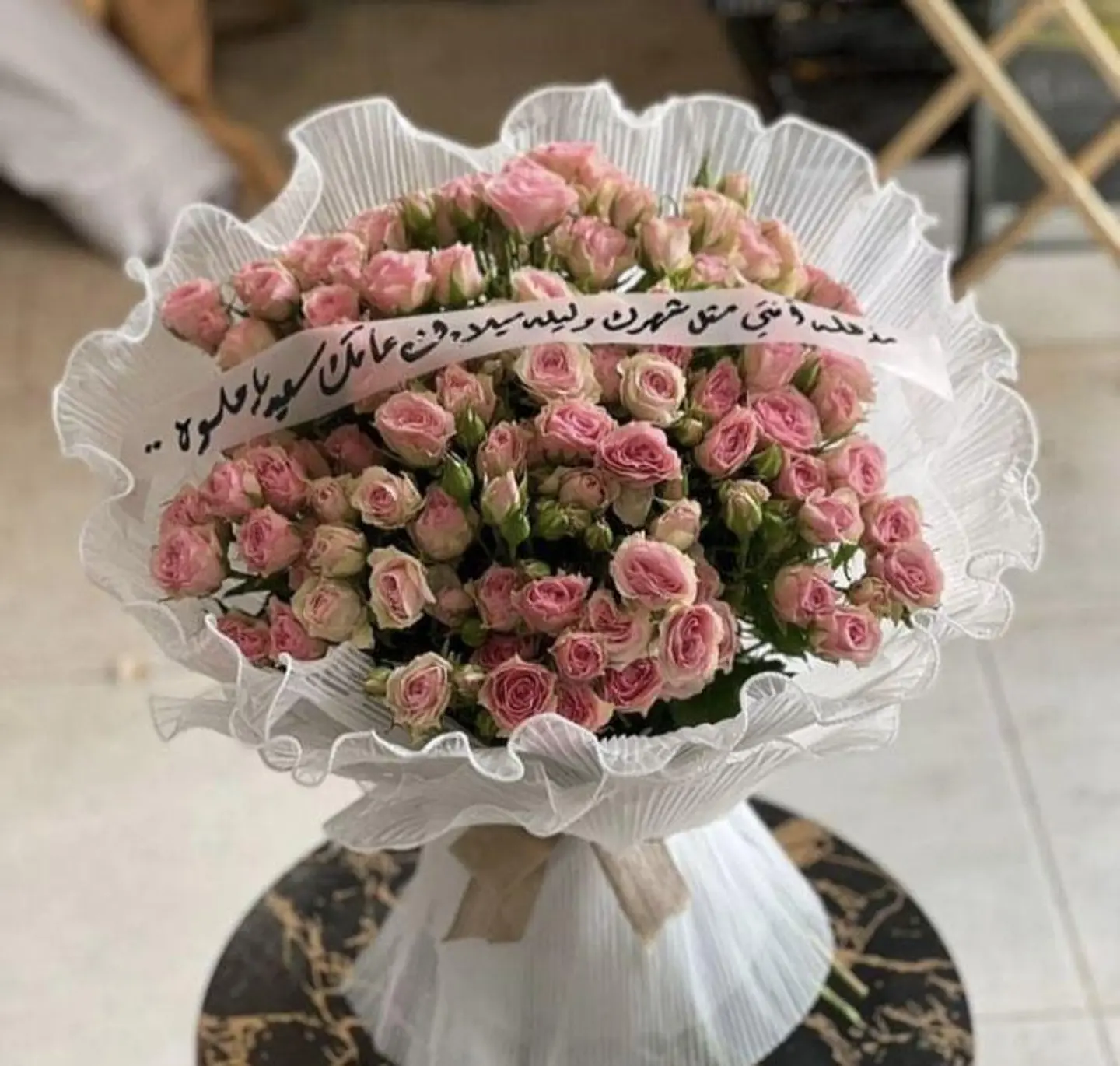 باقة البيبي روز مع الشريط