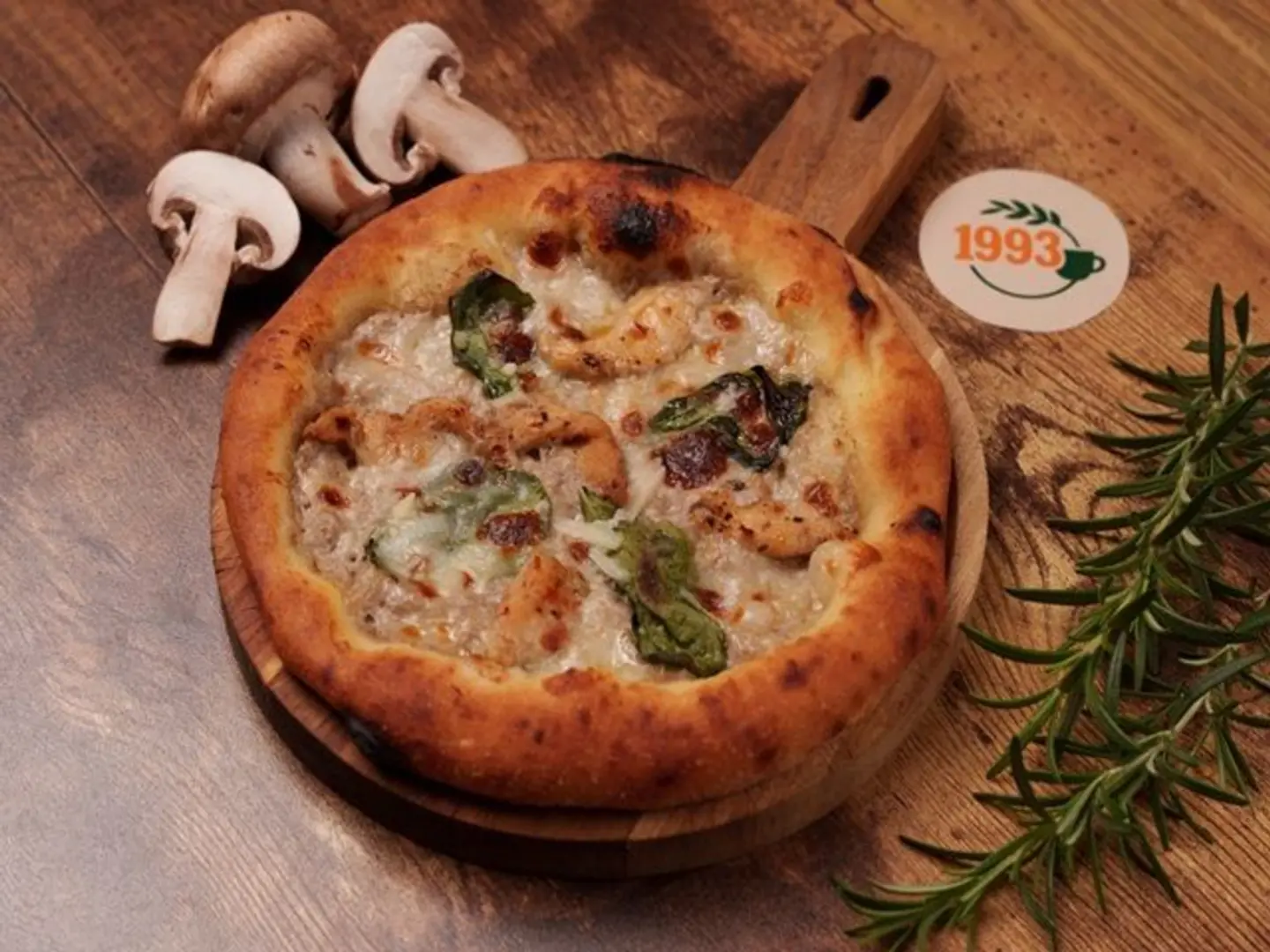 بيتزا نابولي دجاج