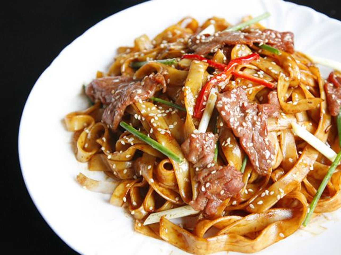 Stir Fried Beef Flat Noodles