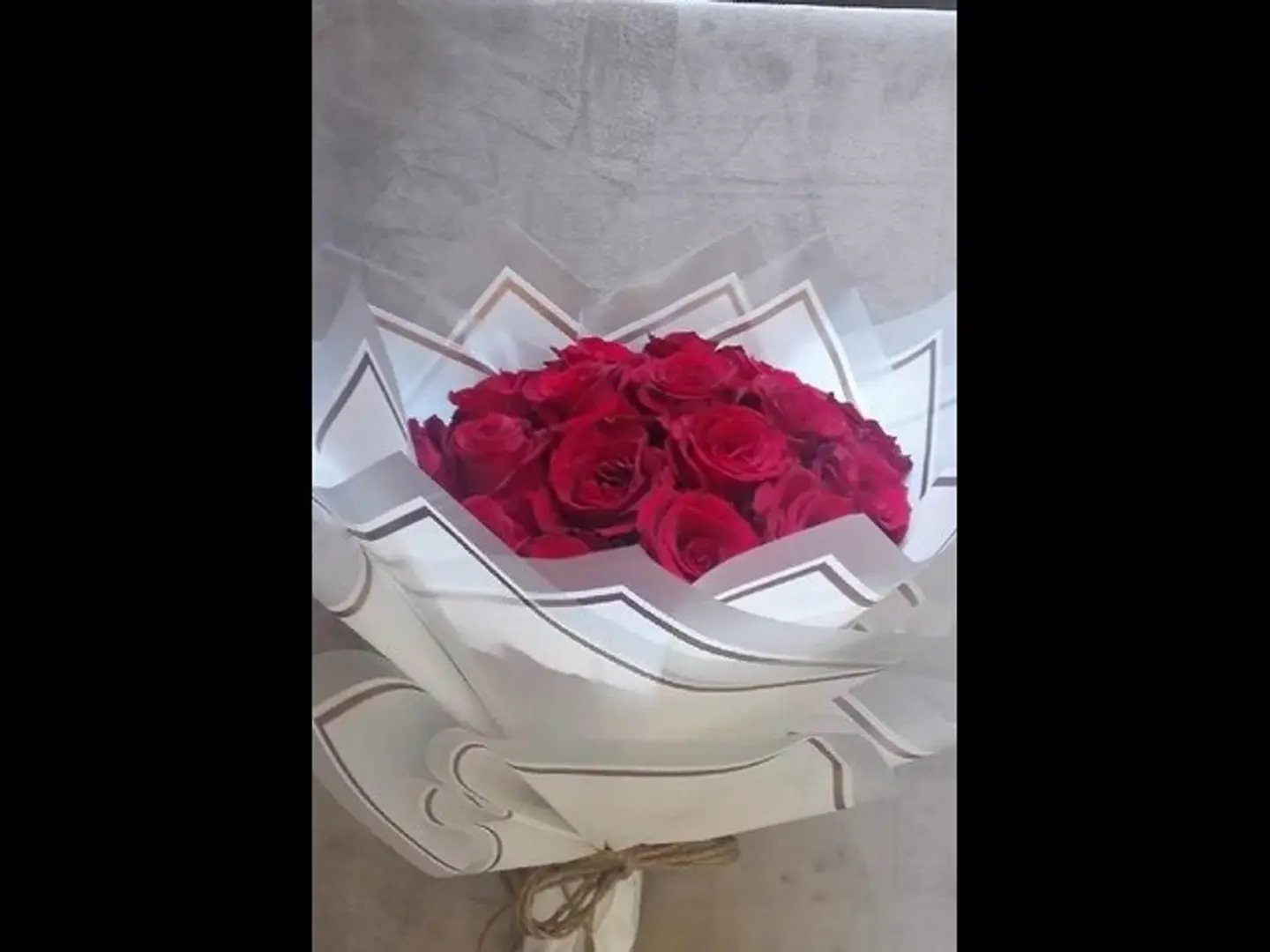 بوكية ورد احمر