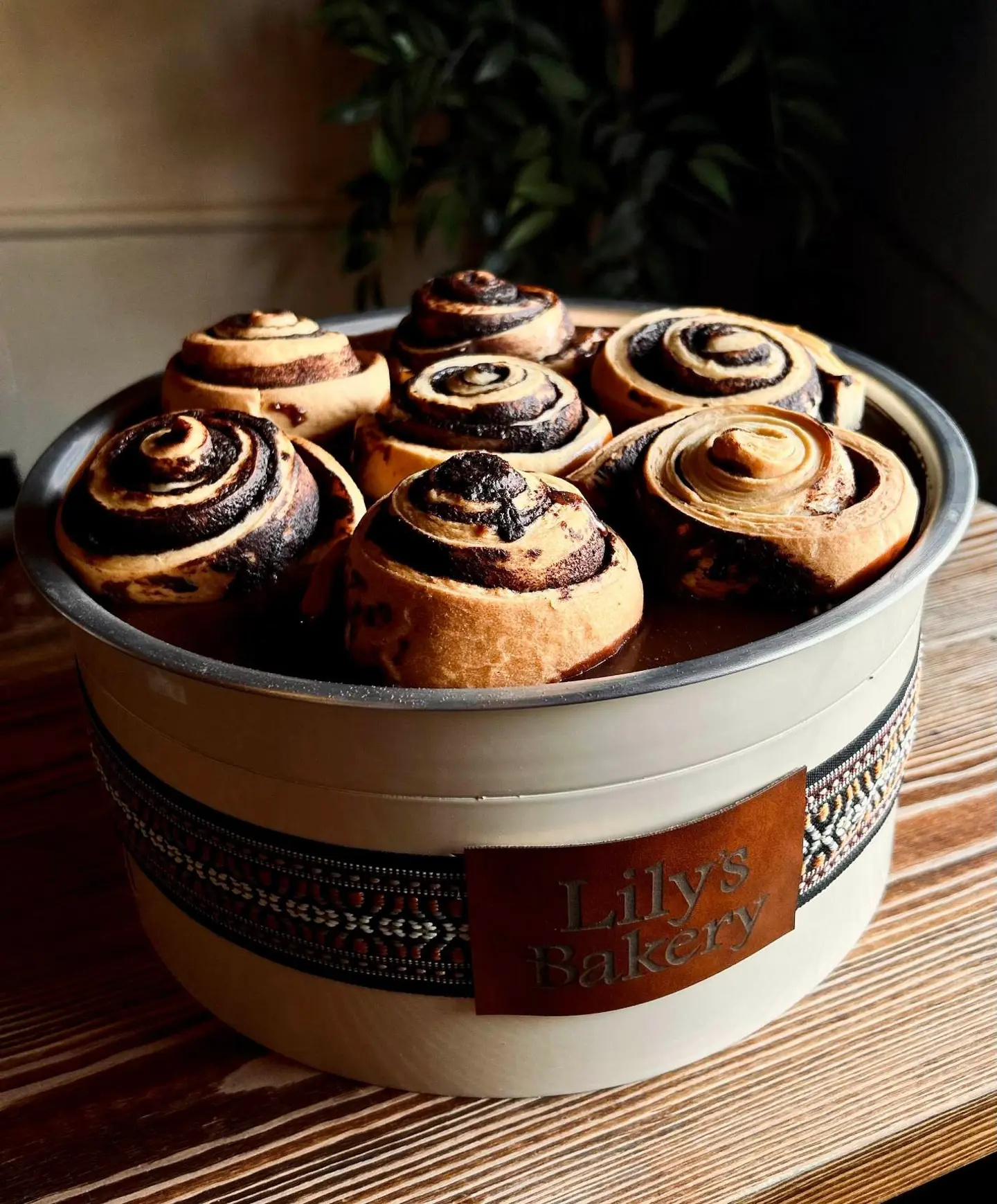 Belgian Chocolate Roll Warmer