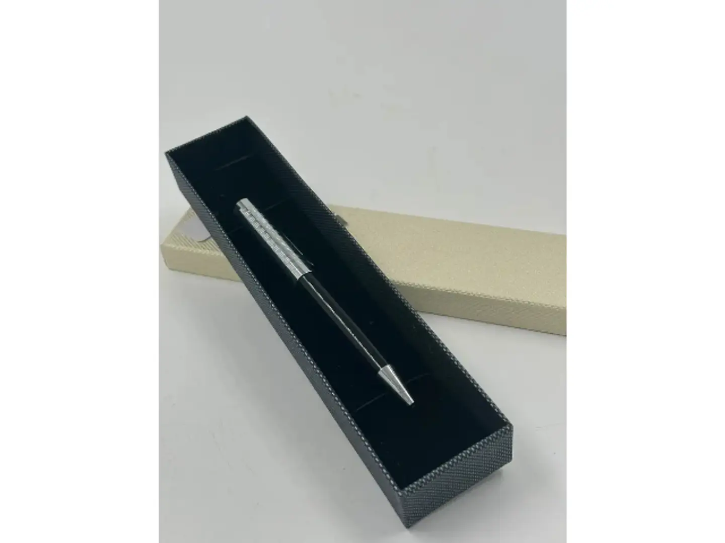 Pen Silver