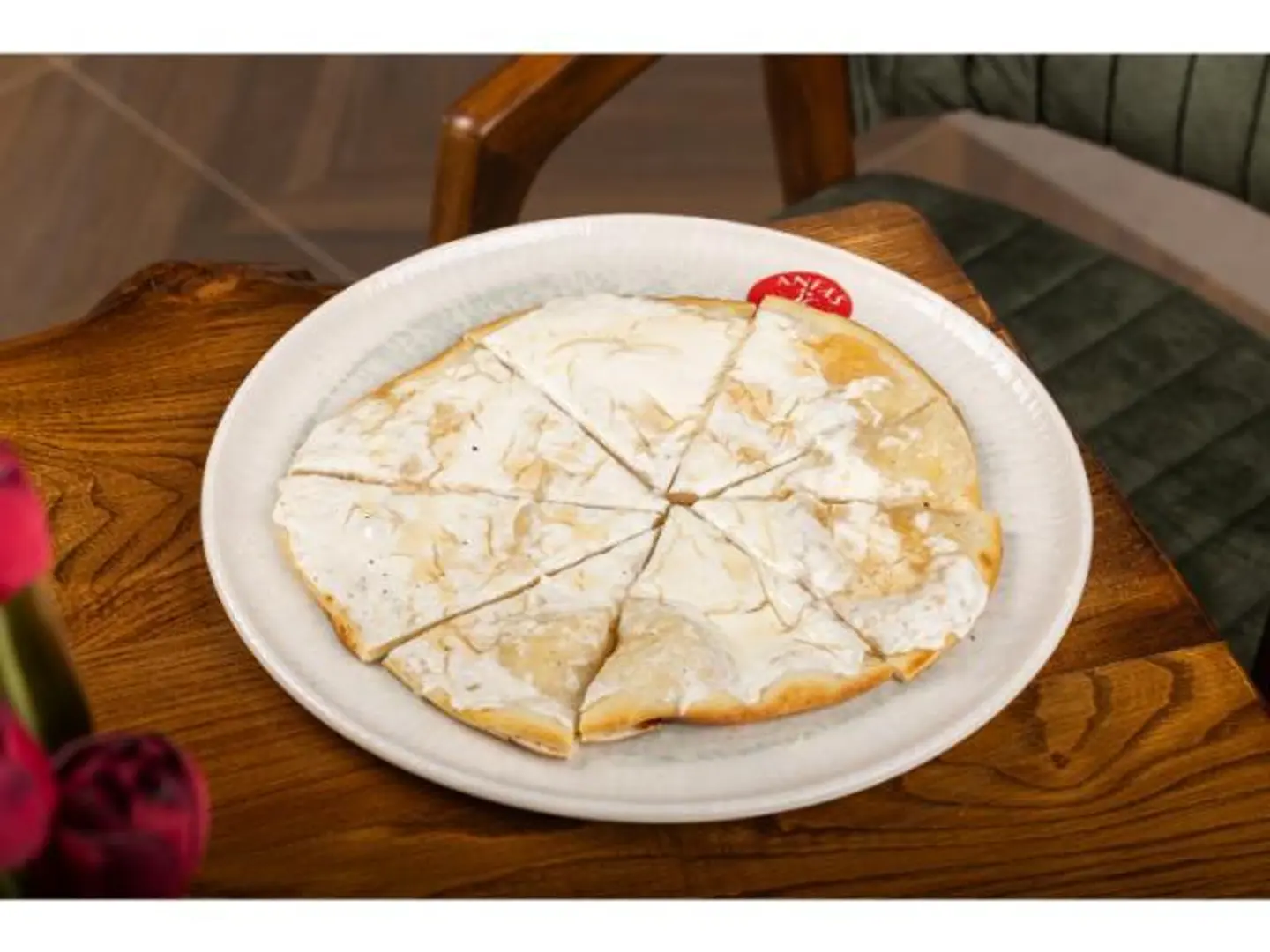 فطائر لبنه بالعسل