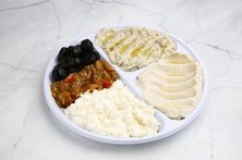 صحن مقبلات