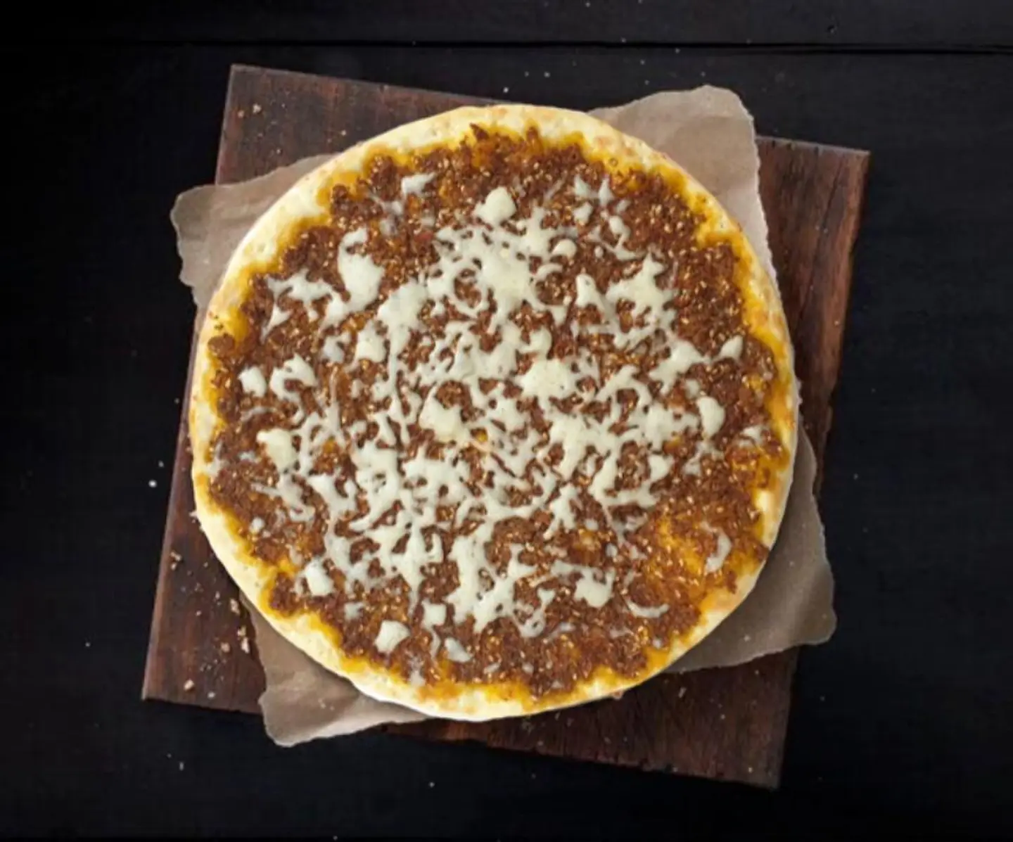 منقوشة زعتر بالعكاوي