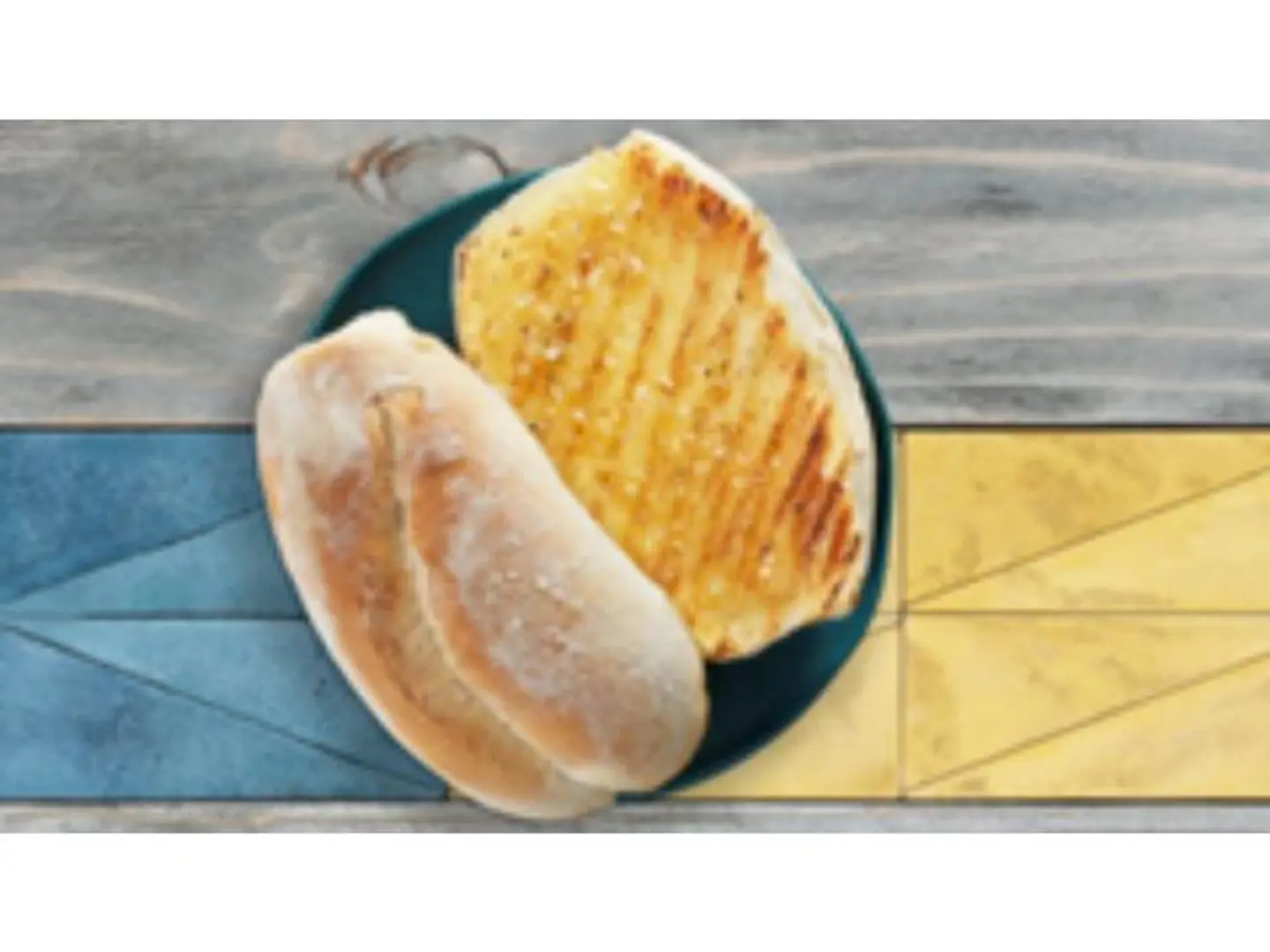 خبزبالثوم عادى