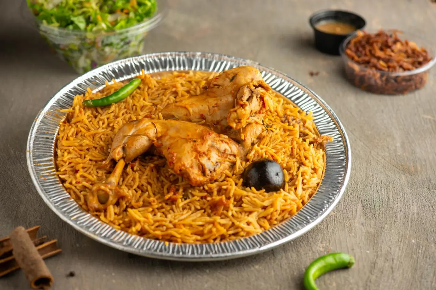 نصف دجاجة مضغوط