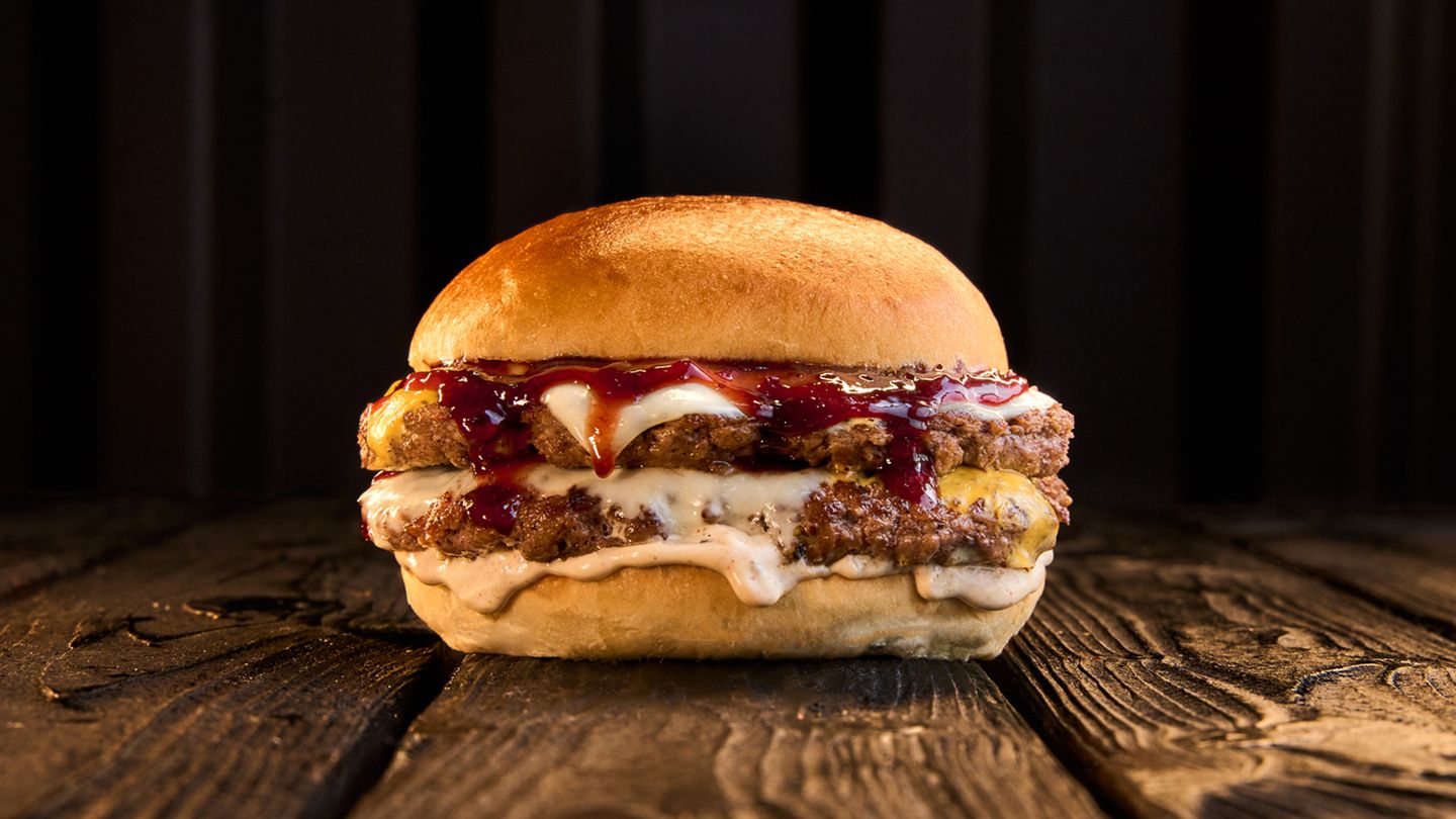 Smoked Cherry Burger