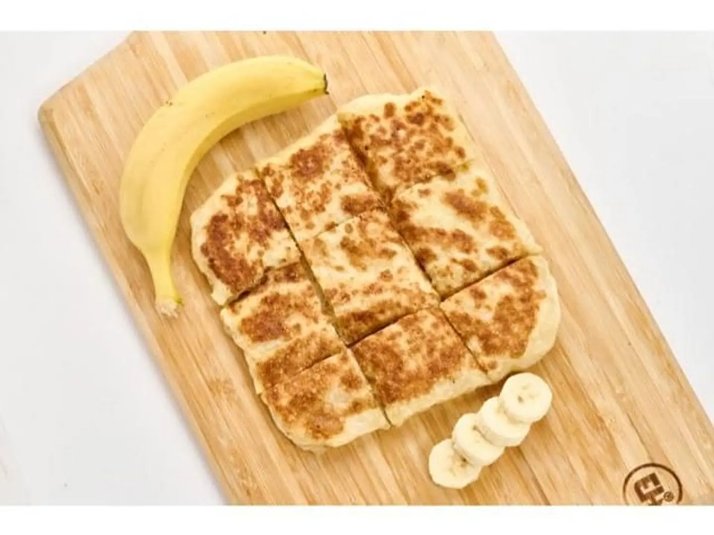 مطبق حلو مع القشطة والموز