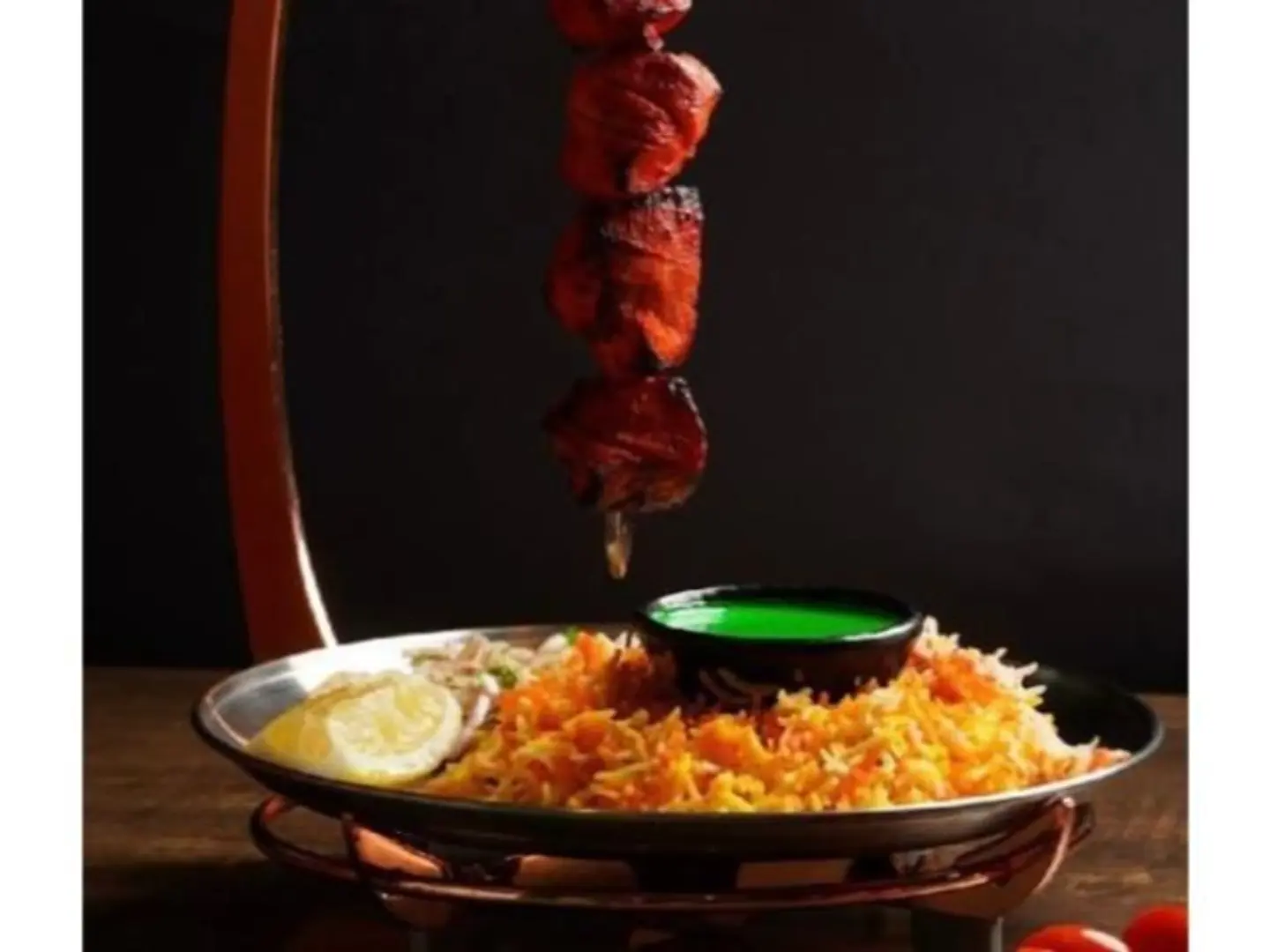 دجاج تيكا طبق ساخن