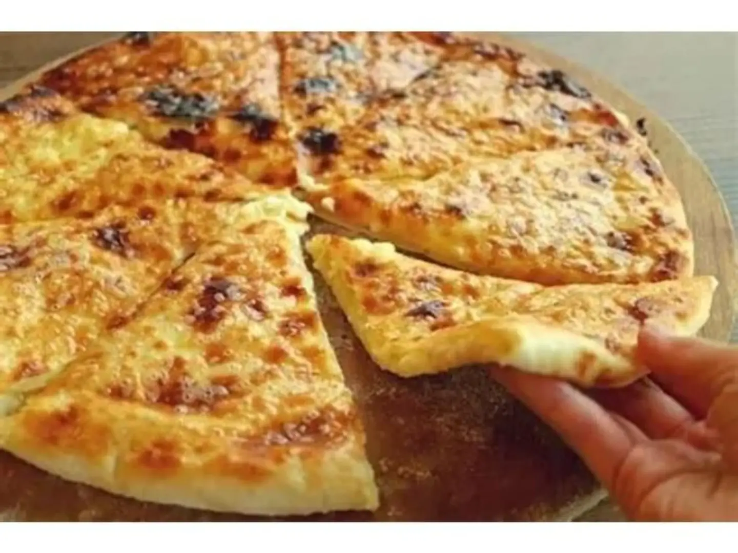 Large Sesame Pie With Halva