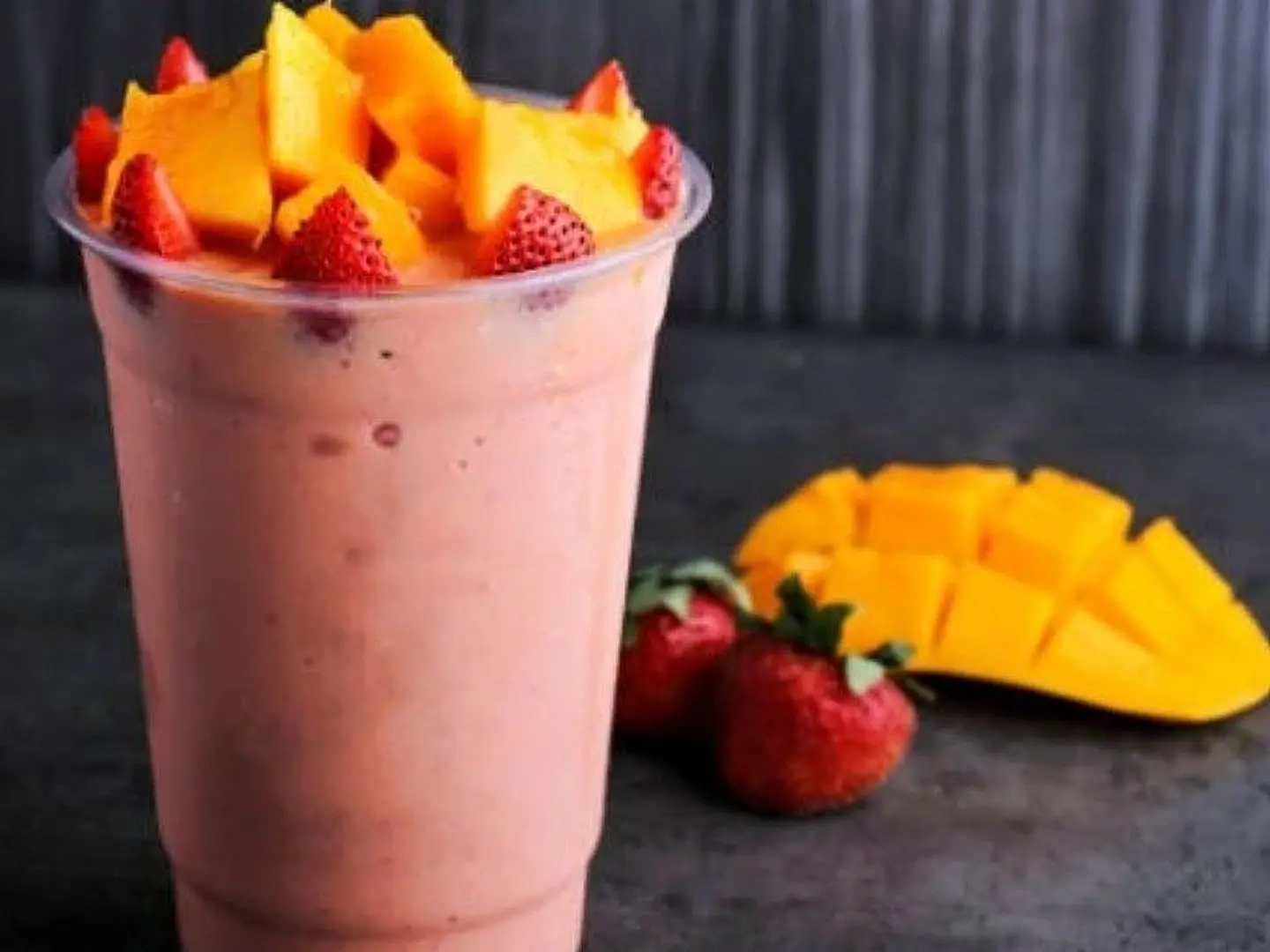 Mango With Strawberry (Medium)