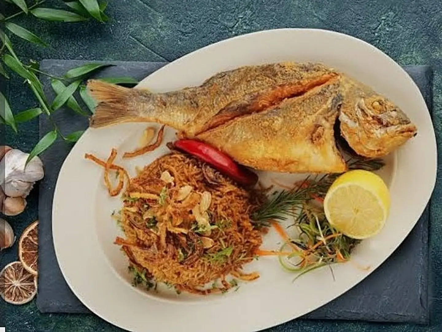 وجبه سوبريم (دنيس) مع الارز والصوصات