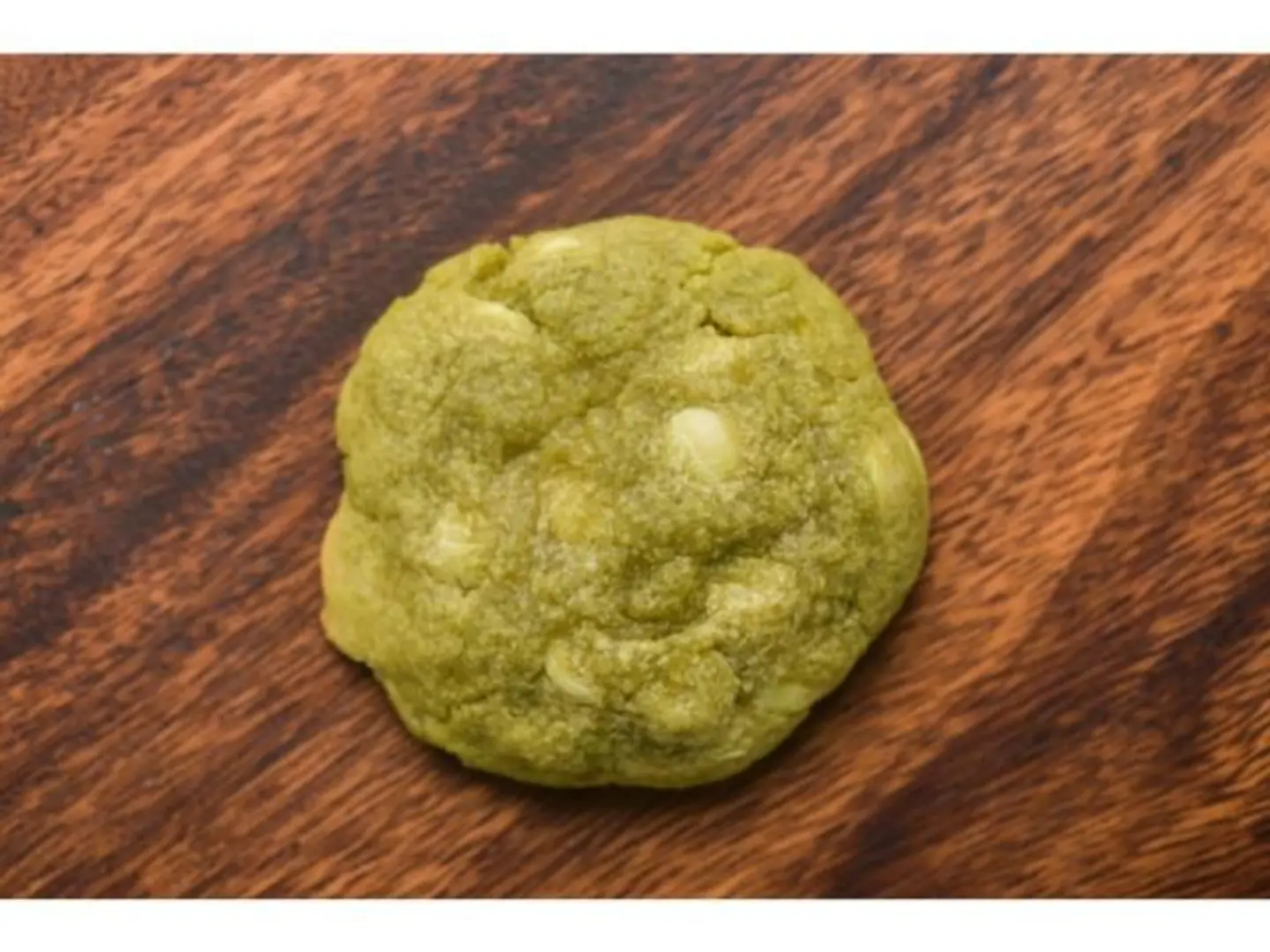 كوكيز ماتشا بالشوكولاتة