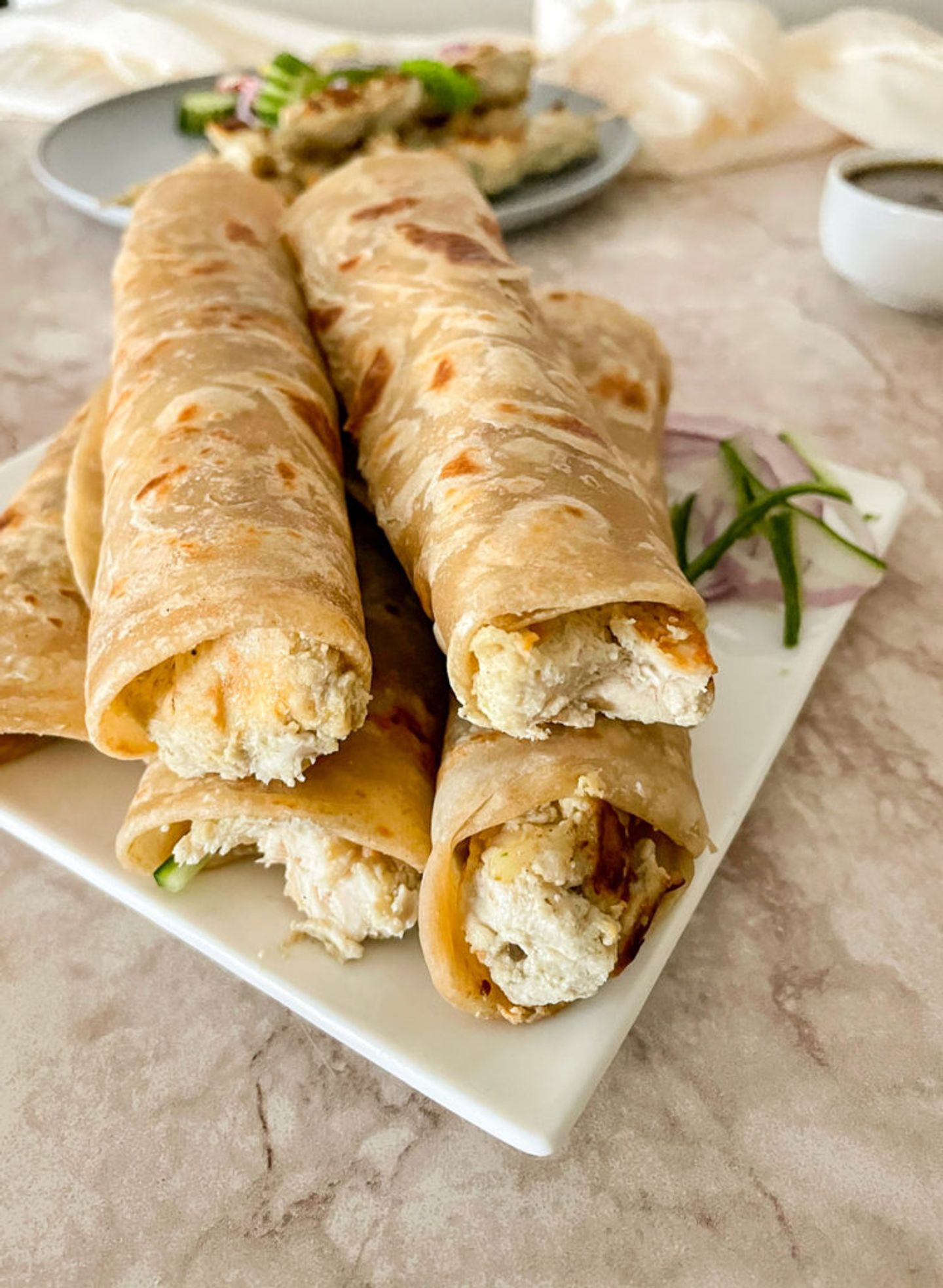 Chicken Malai Boti Chatni Roll