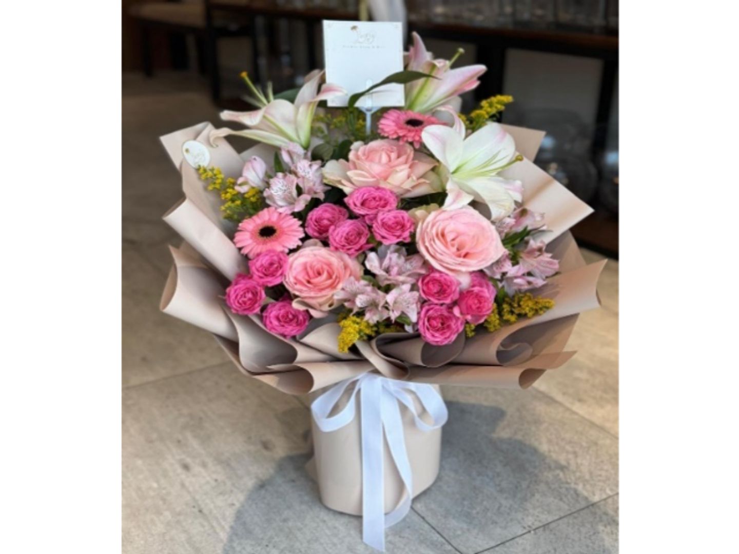 Perla Bouquet 63