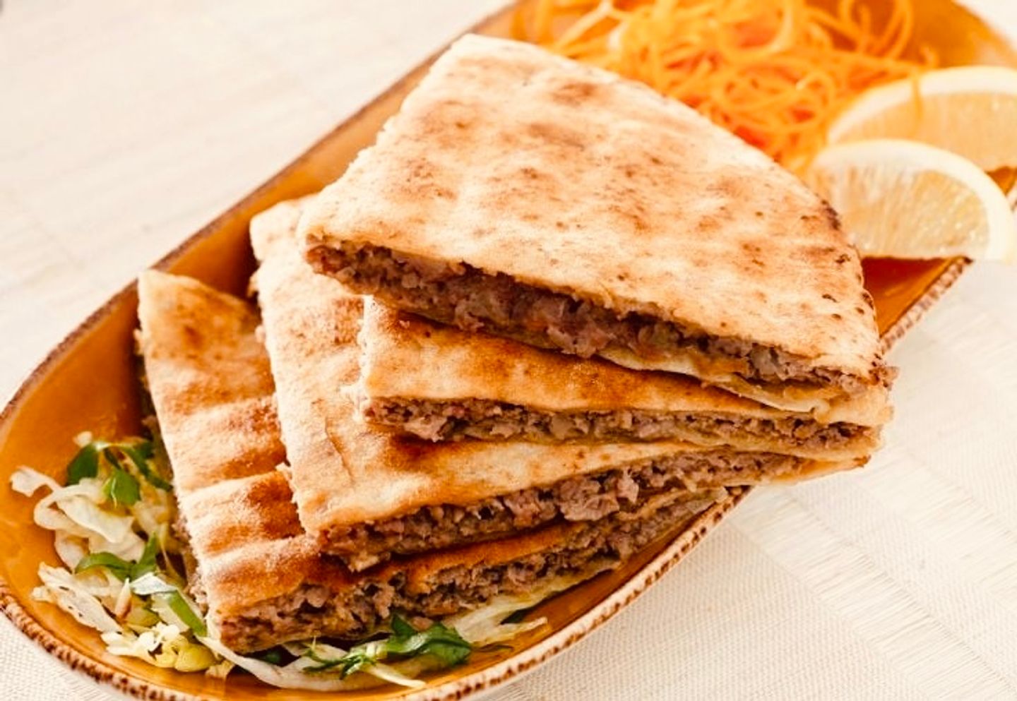 ساندوتش حواشى
