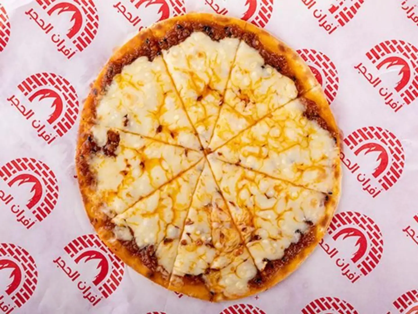 محمرة وجبنه