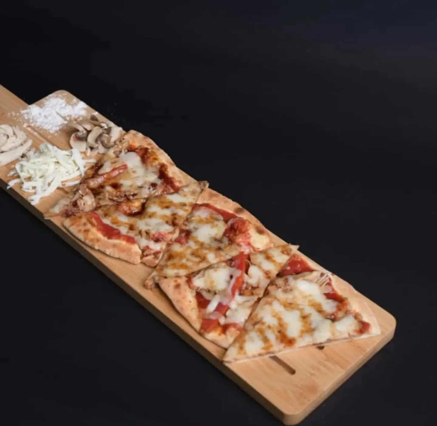 Chicken With Pomegranate Molasses Manakish