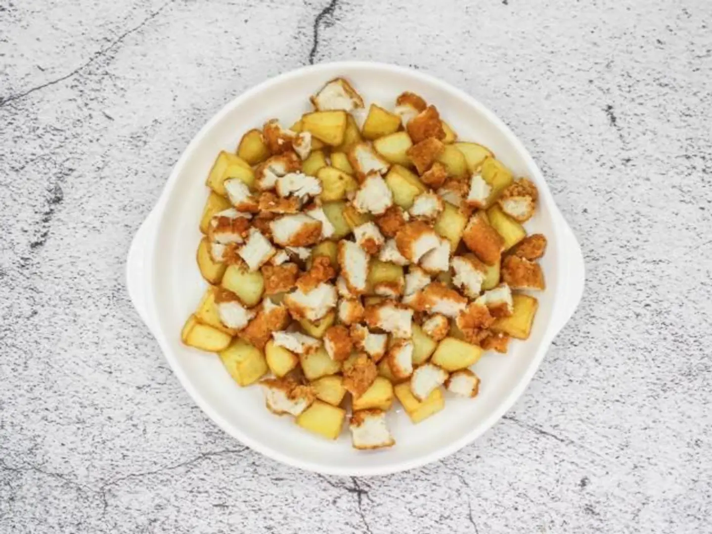 مكعبات بالدجاج