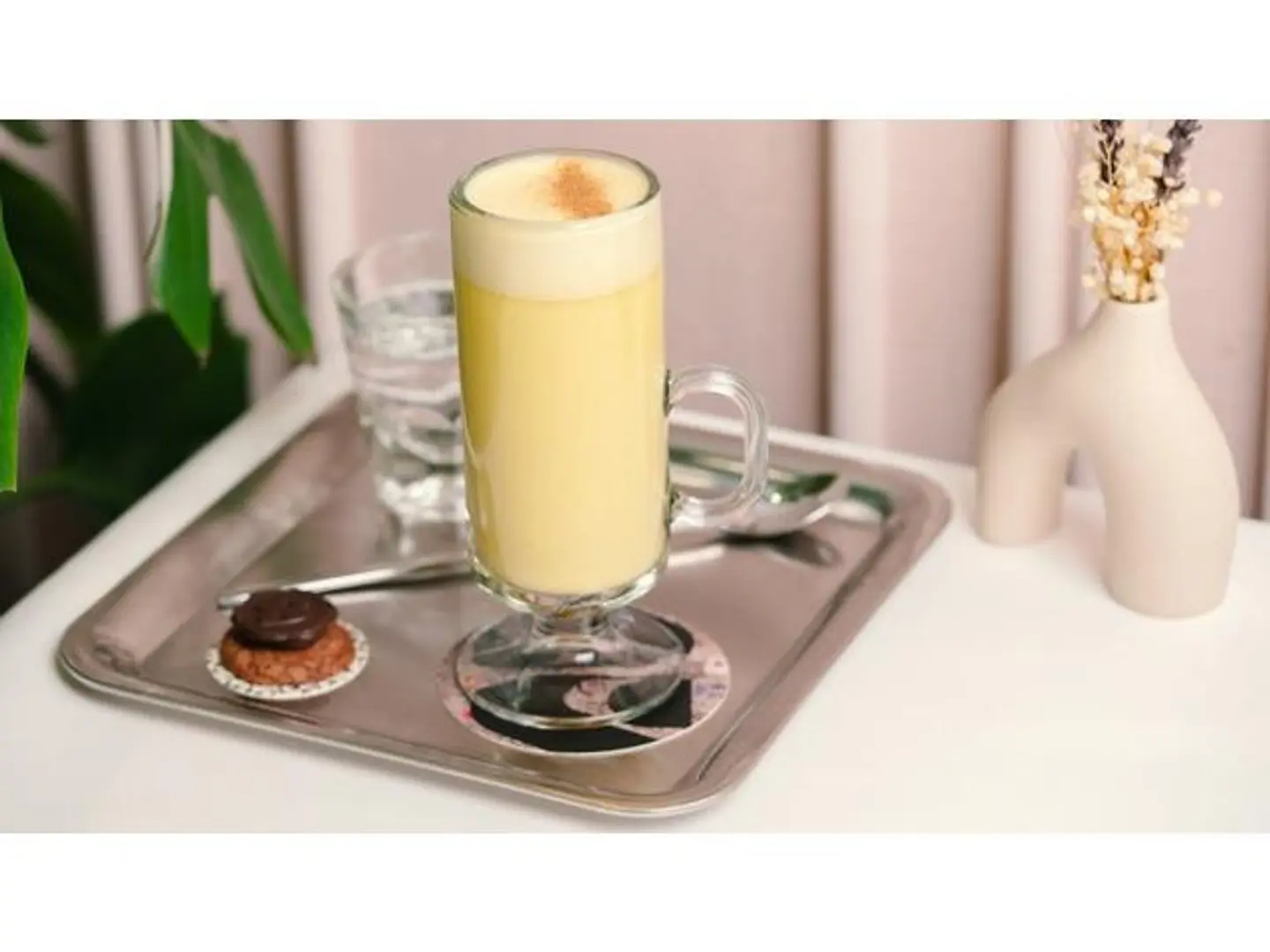 Lotus Spanish Latte