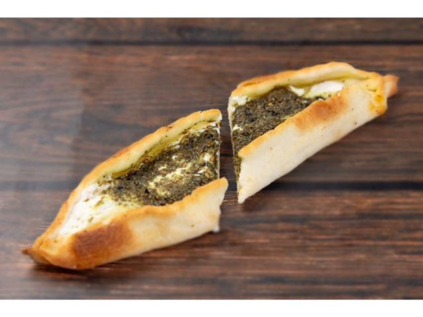 Zaatar Pie With Cheese
