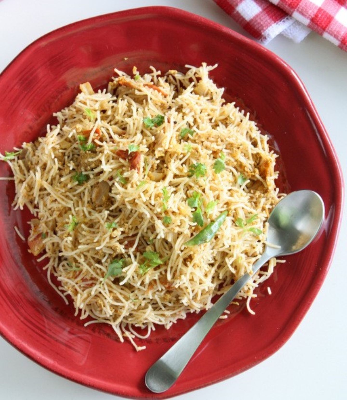 Veg Idiyappam Kothu