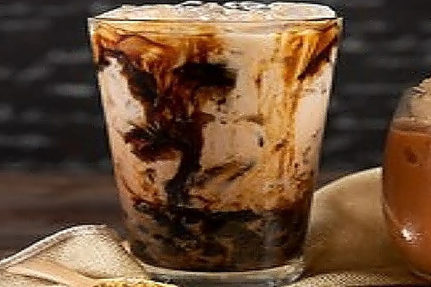 شاي حليب شوكولا لافا
