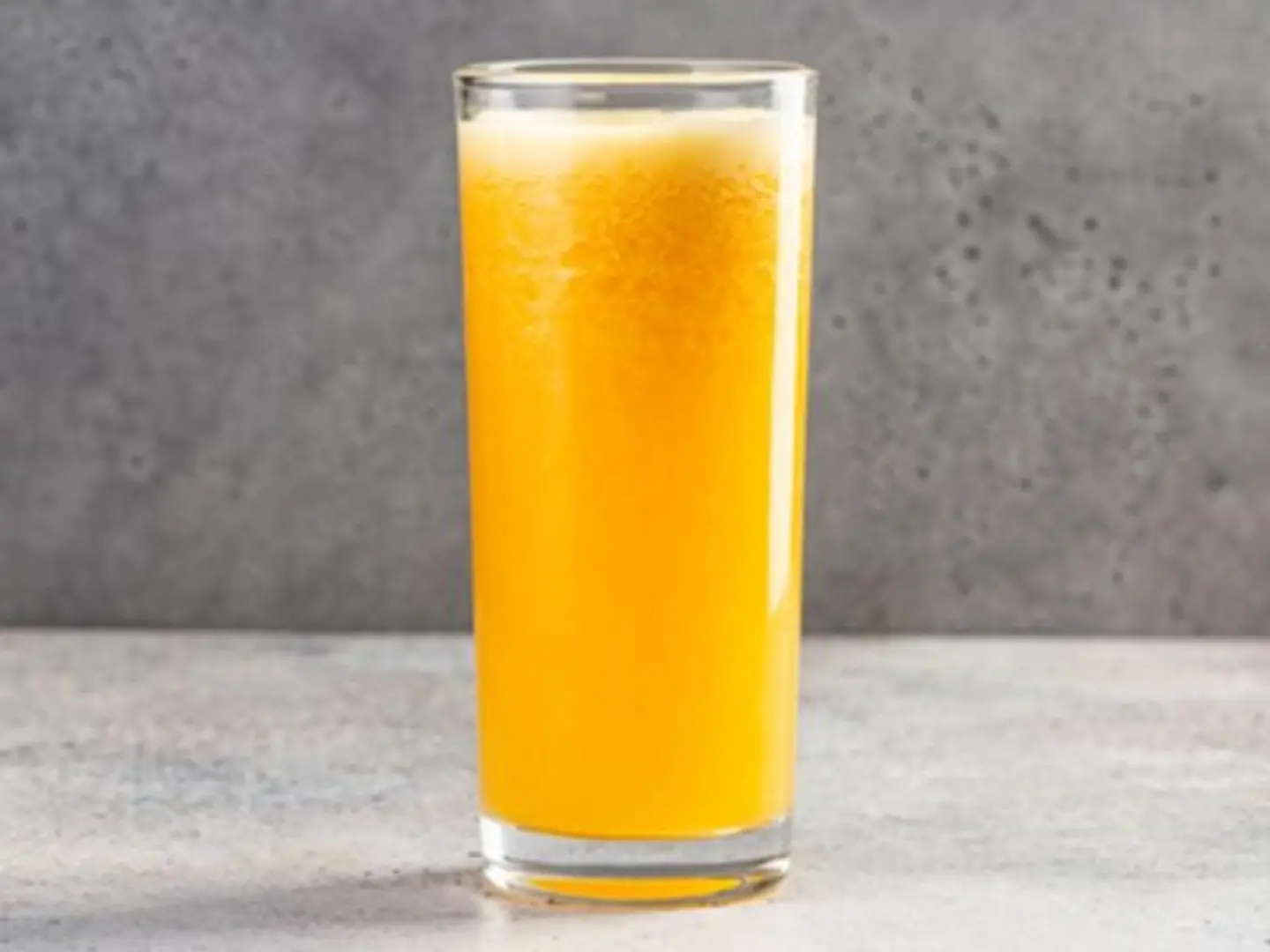 البرتقال الطازج