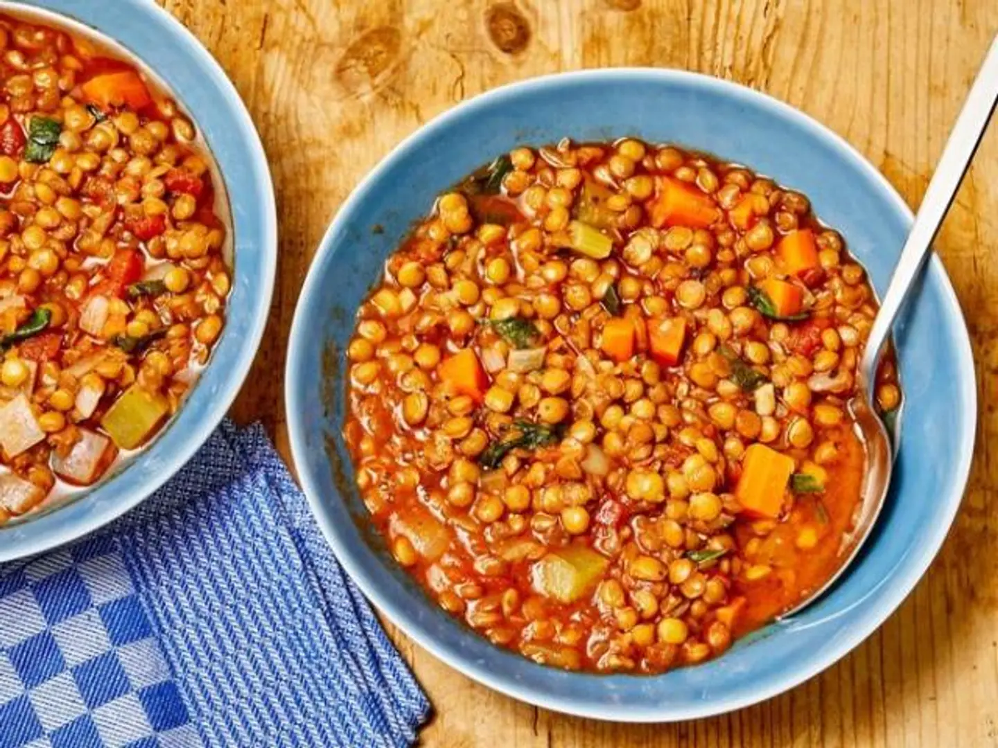 شوربة العدس