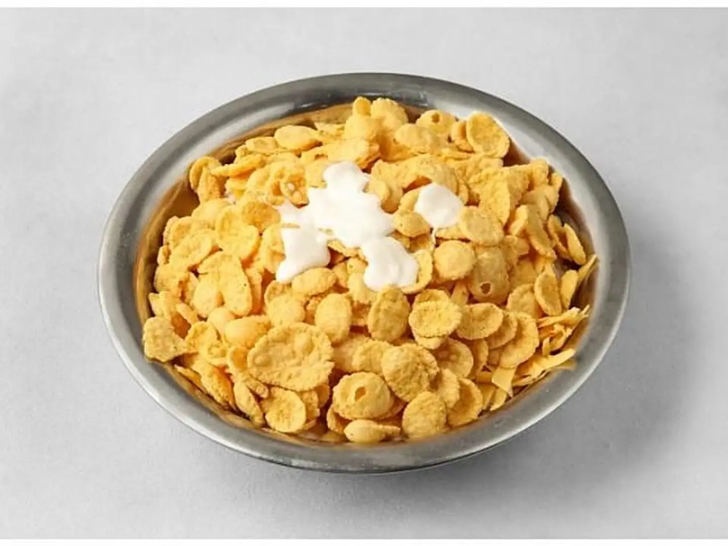 Cream And Honey Masoub With Cornflakes