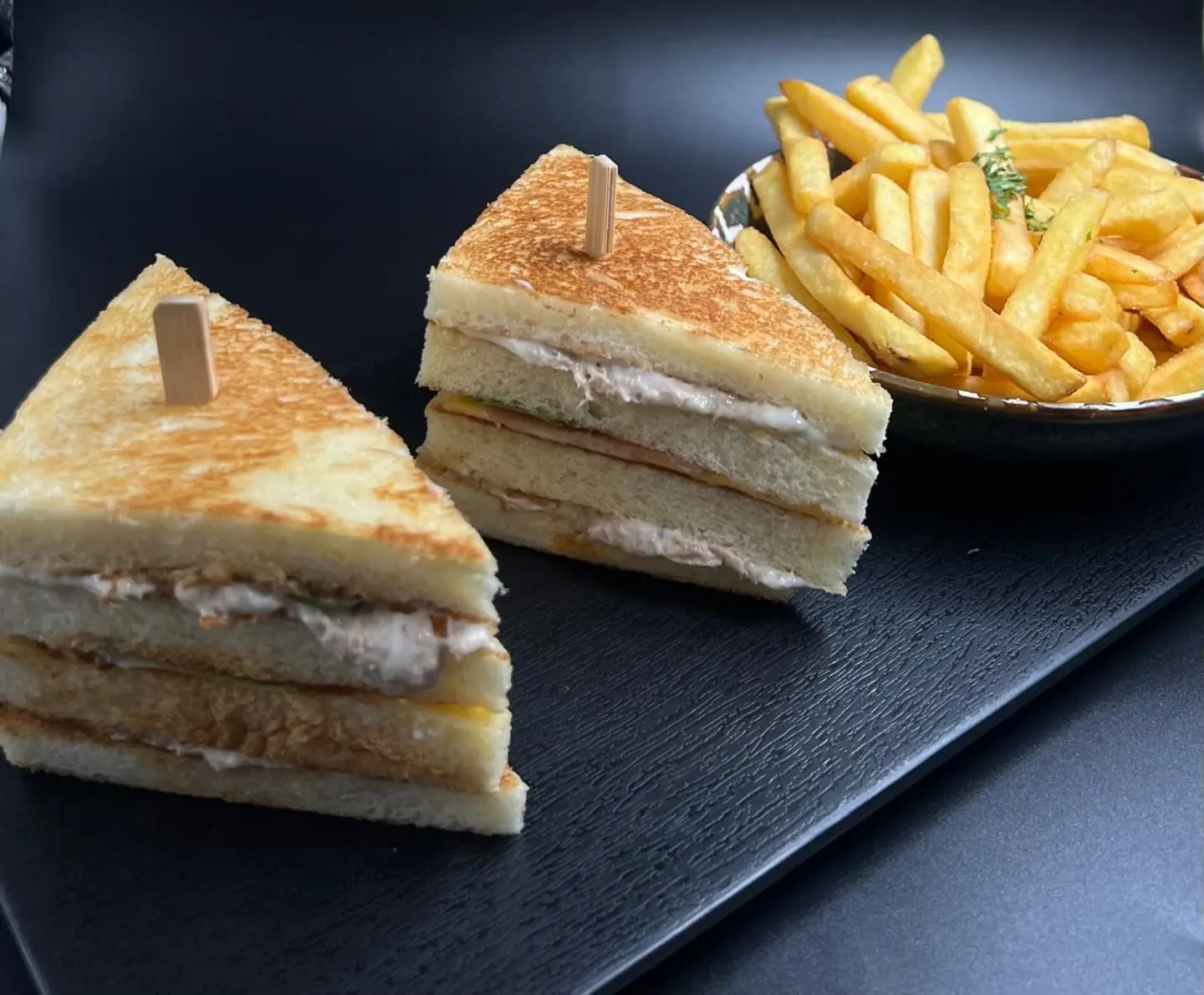 Club Sandwich With Tuna