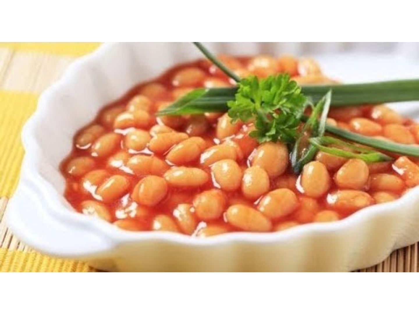 فاصوليا رطب بيض