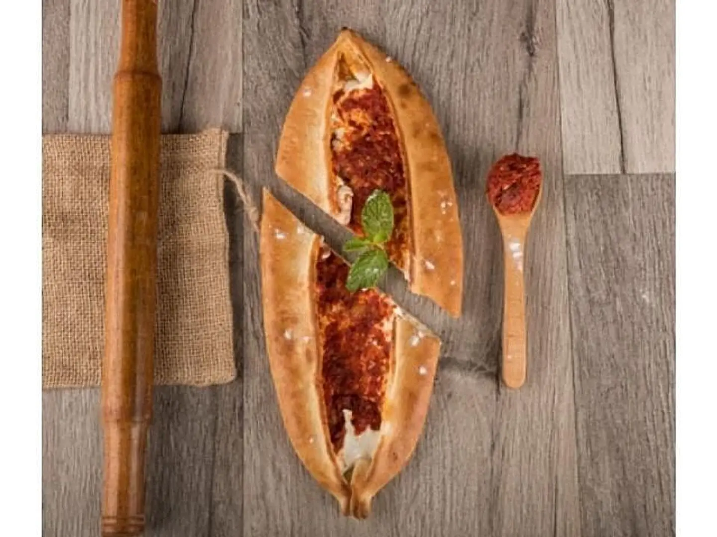 لبنة سبايسي