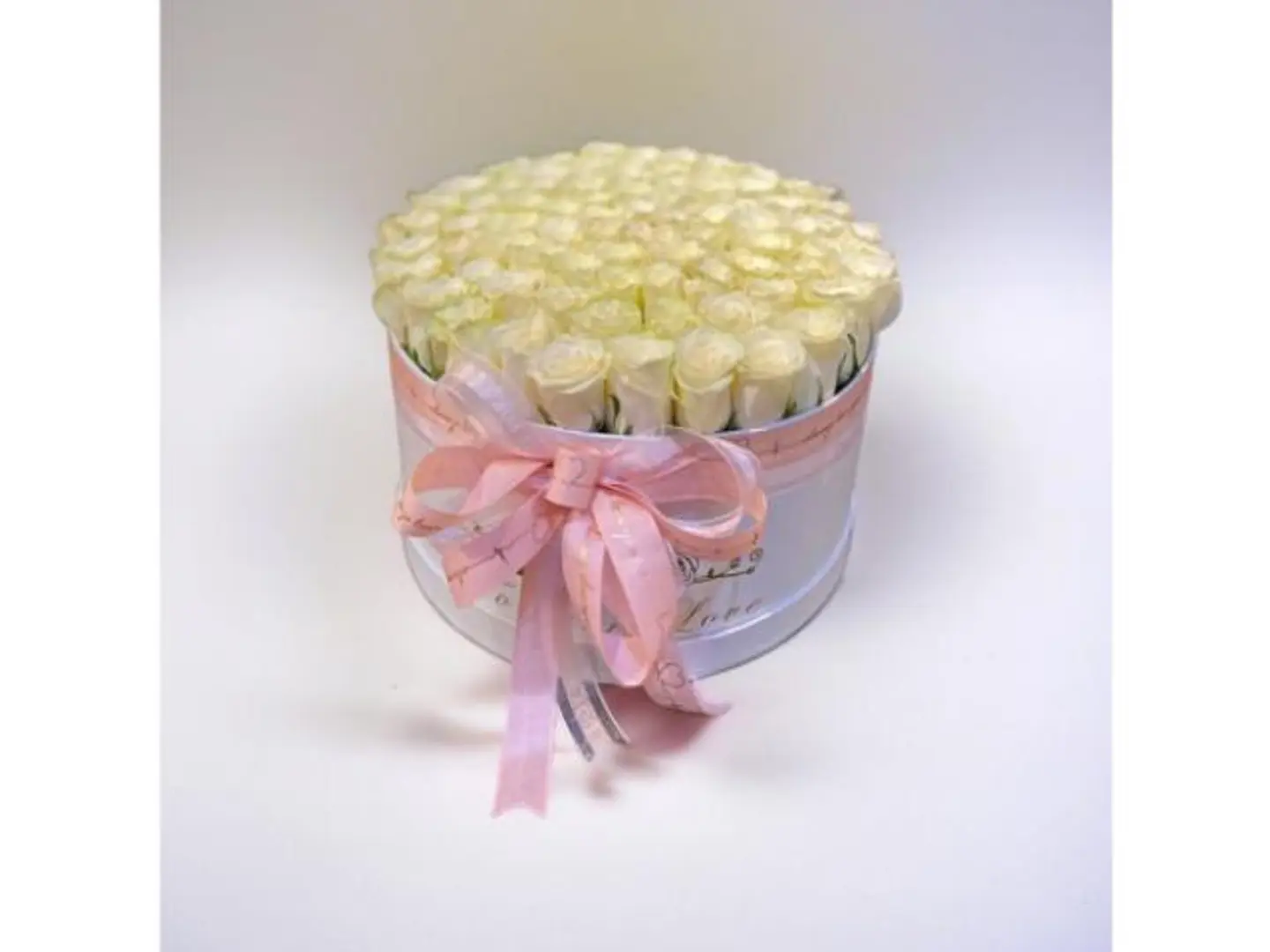 A Bouquet Of Roses Creamy White In A Box