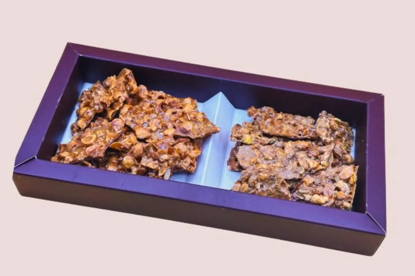 هش الفستق والبندق