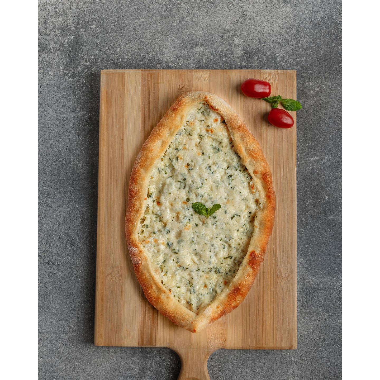 Akkawi Cheese Manoushe