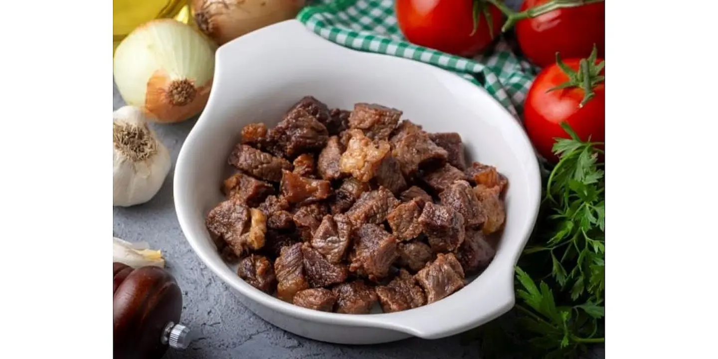 طاجن لحمة بالبصل