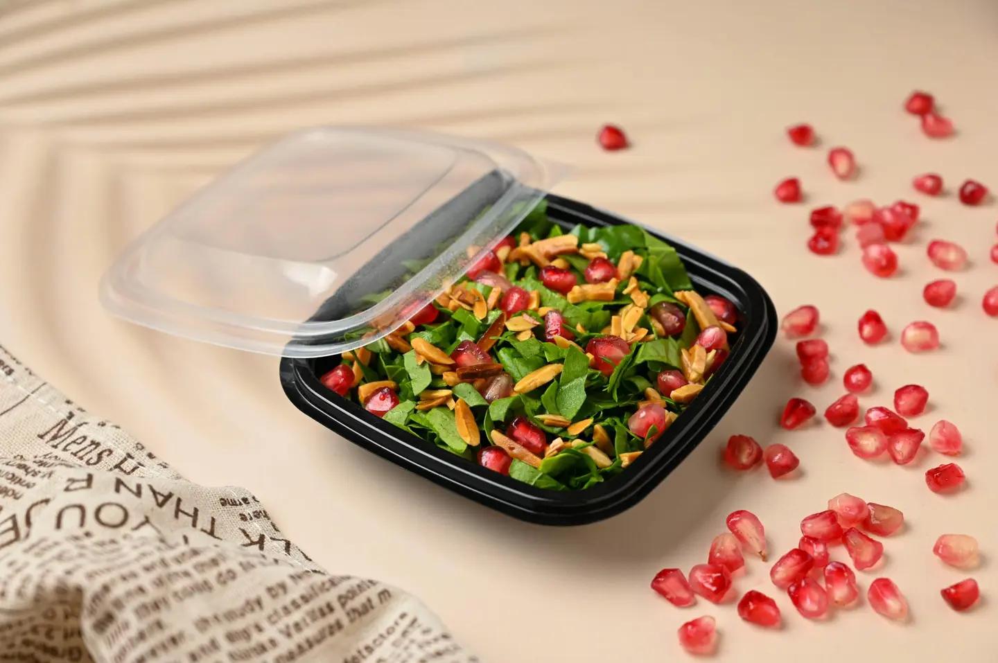 Arugula Salad With Roasted Almonds And Pomegranate