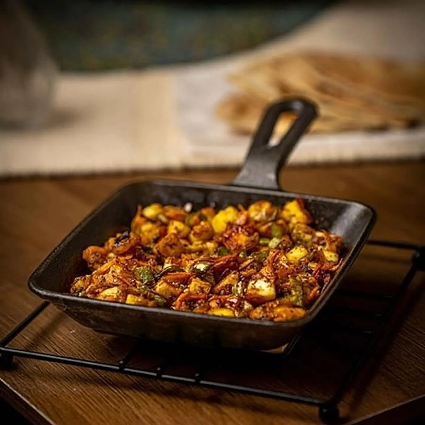 حلومي بيليت