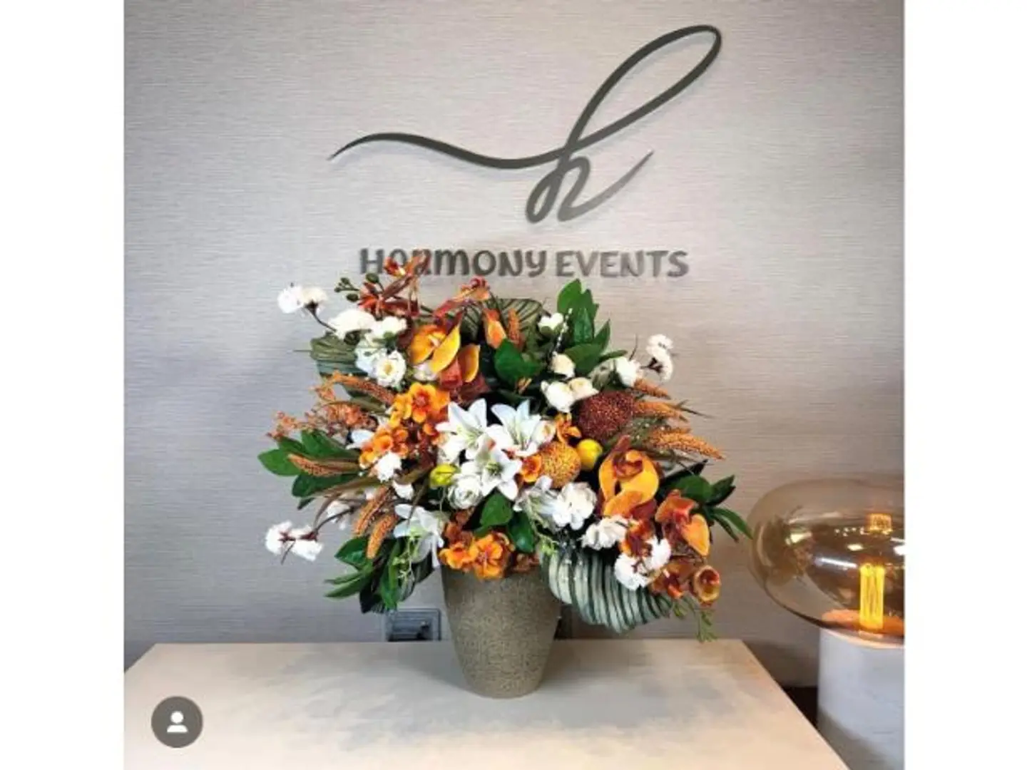 Spring Artificial Rose Vase