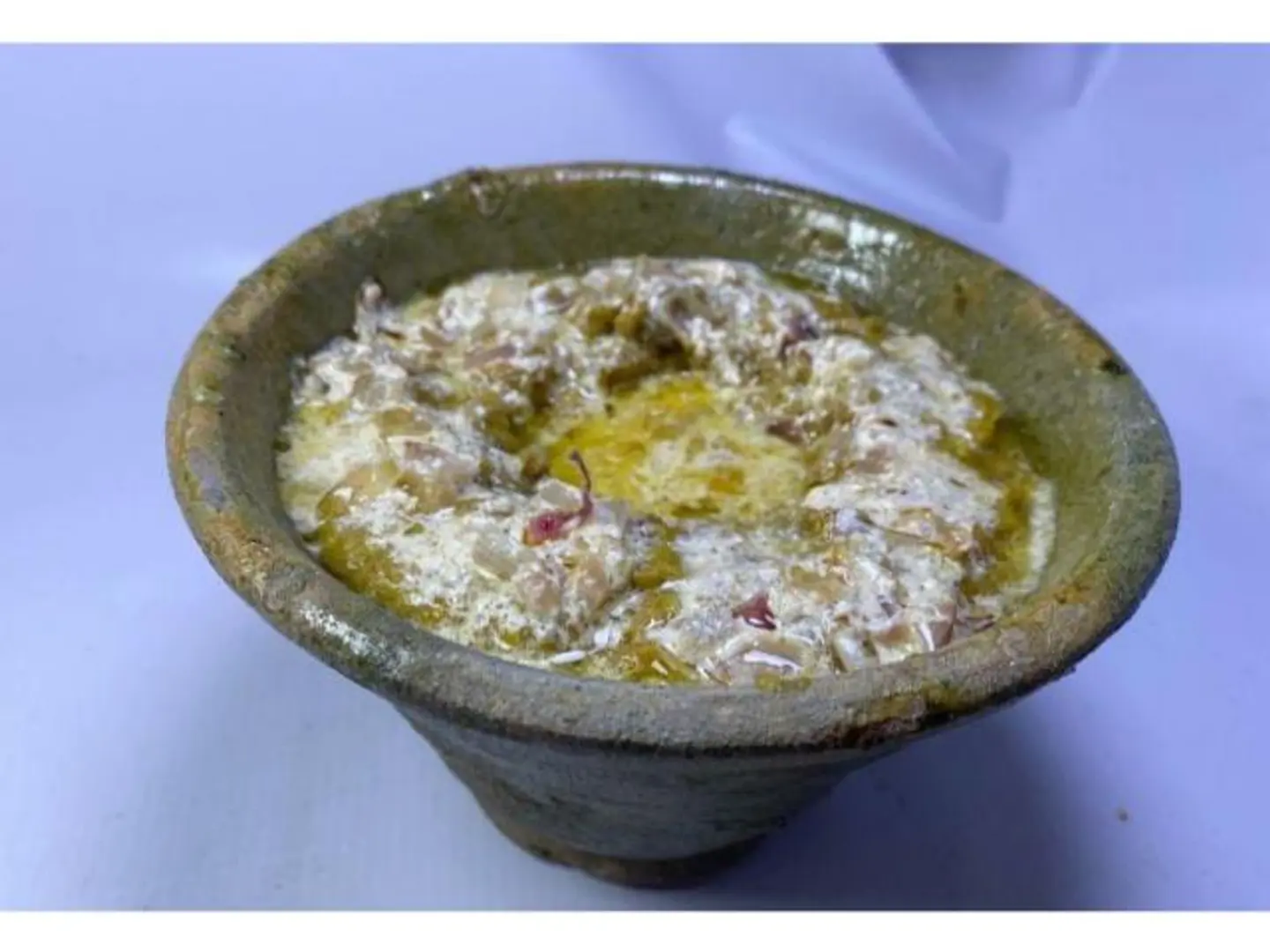 Hisia With Khameer Bread