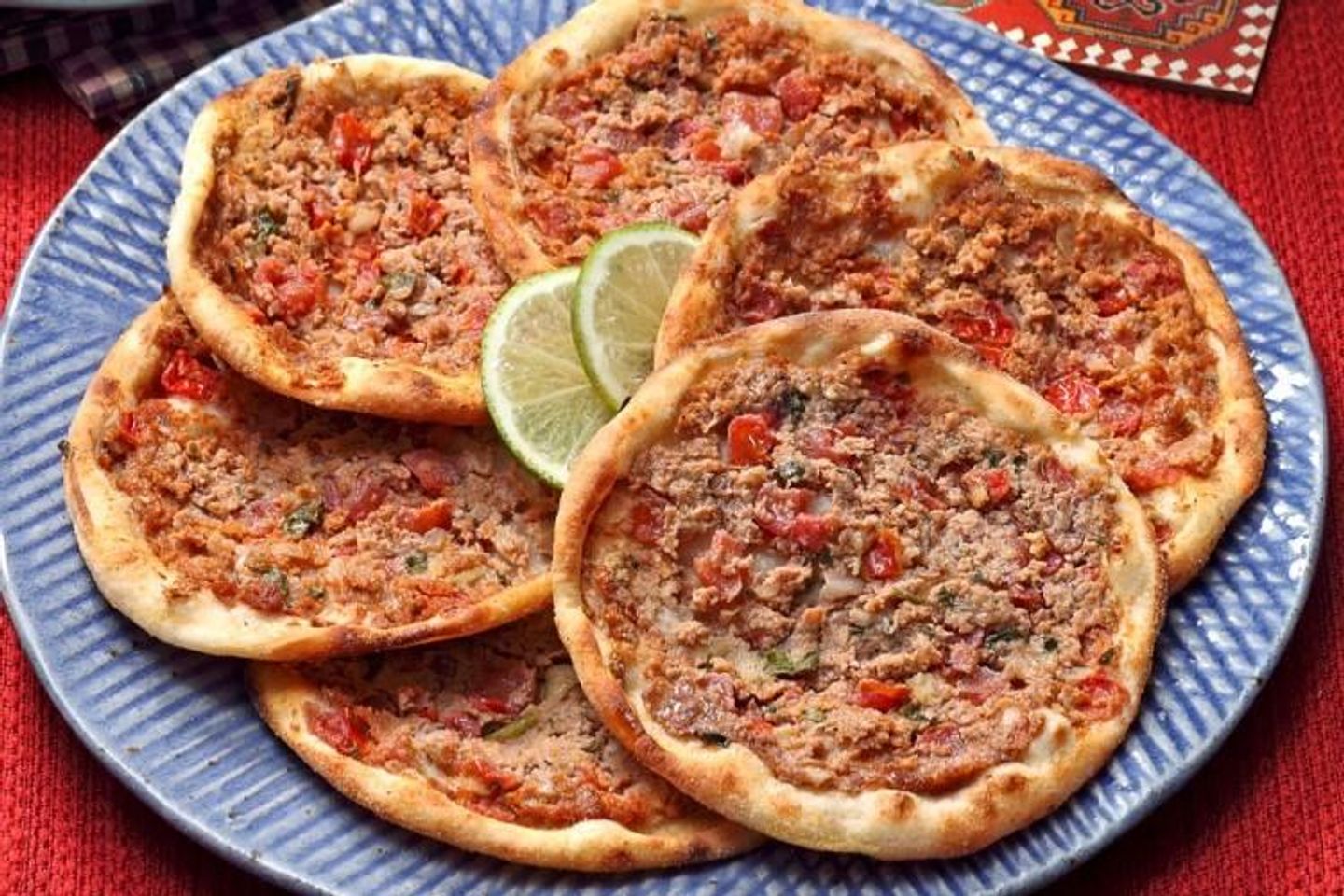 Lahmah Bel Ajeen