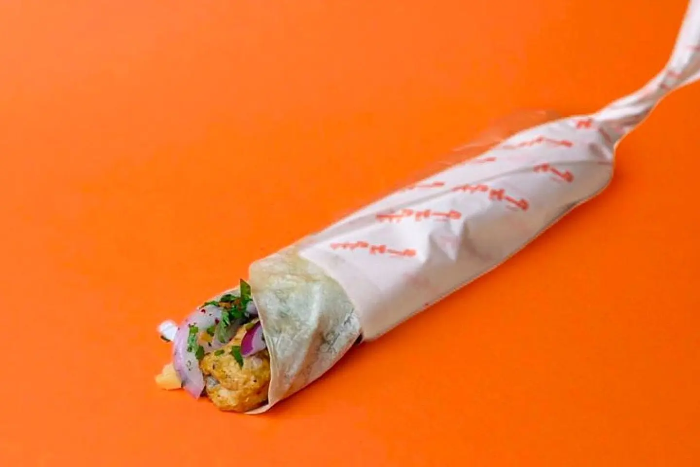 ساندوتش شيش طاووق