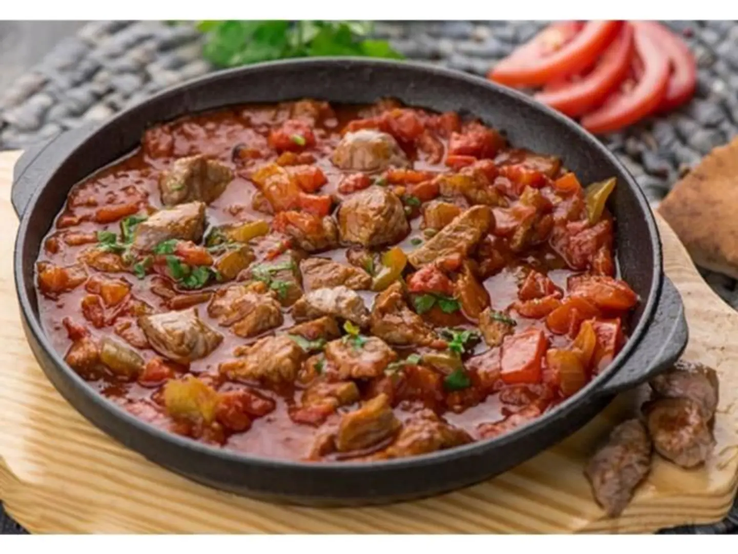 Tomato Pan With Meat