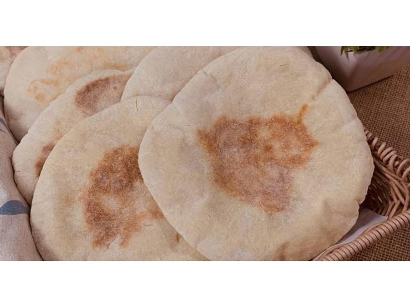 خبز بلدى 4 حبات