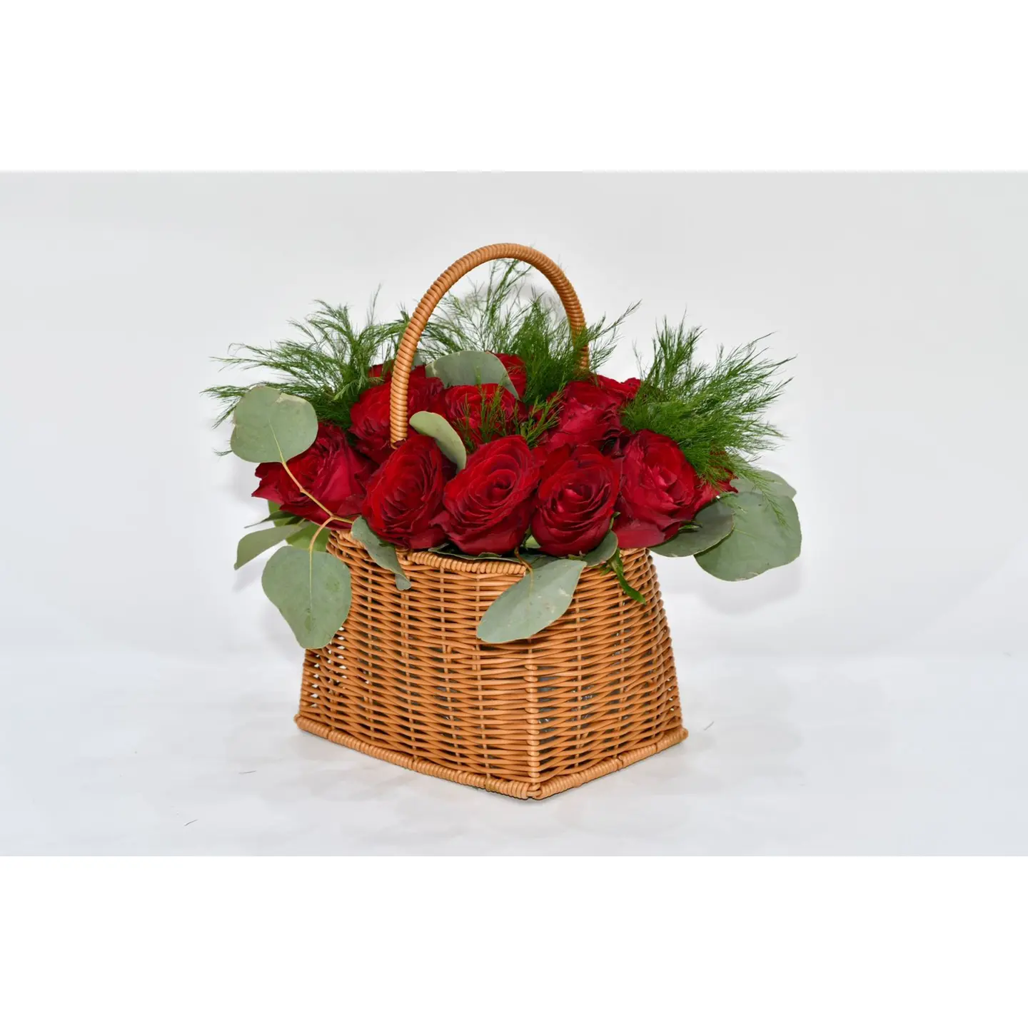 Red Rose Basket
