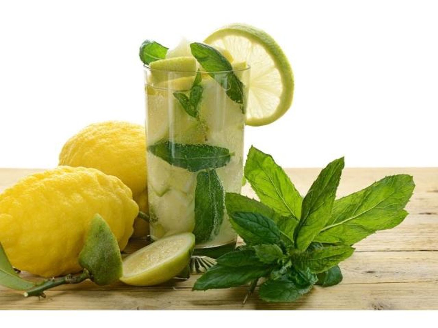 Lemon Mint Red Bull