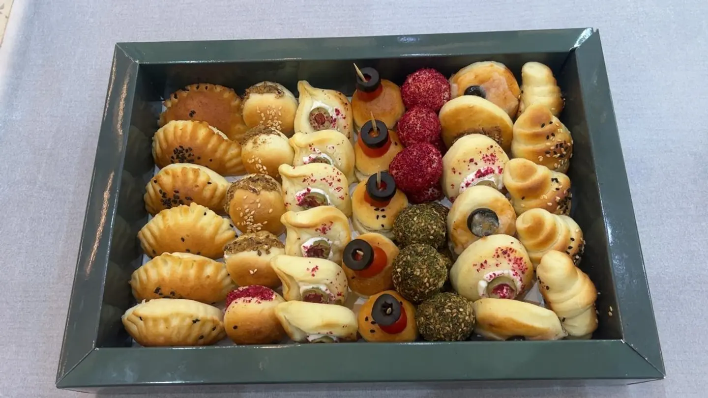 Mudhyaf Pastries